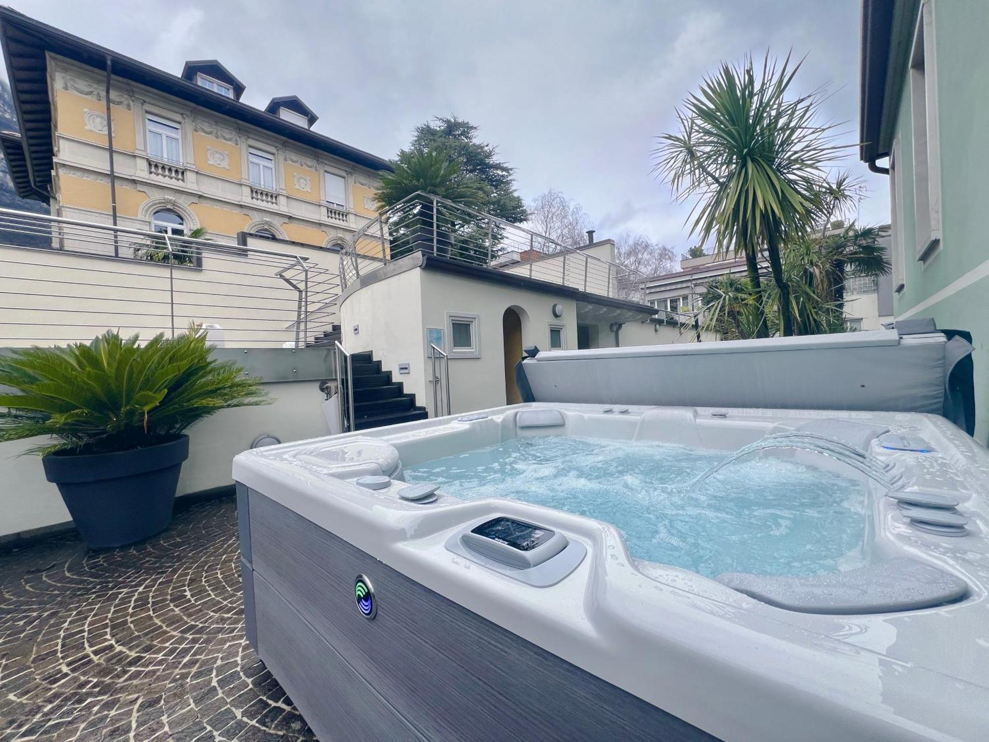 Attic Suite Palme Riva del Garda Exterior foto